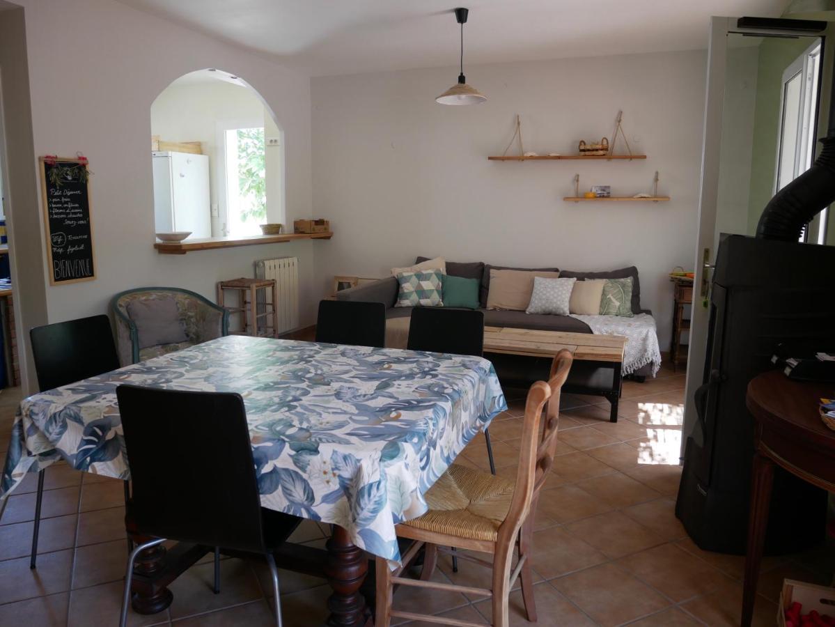 Nature Hostel La Ciotat Exterior photo