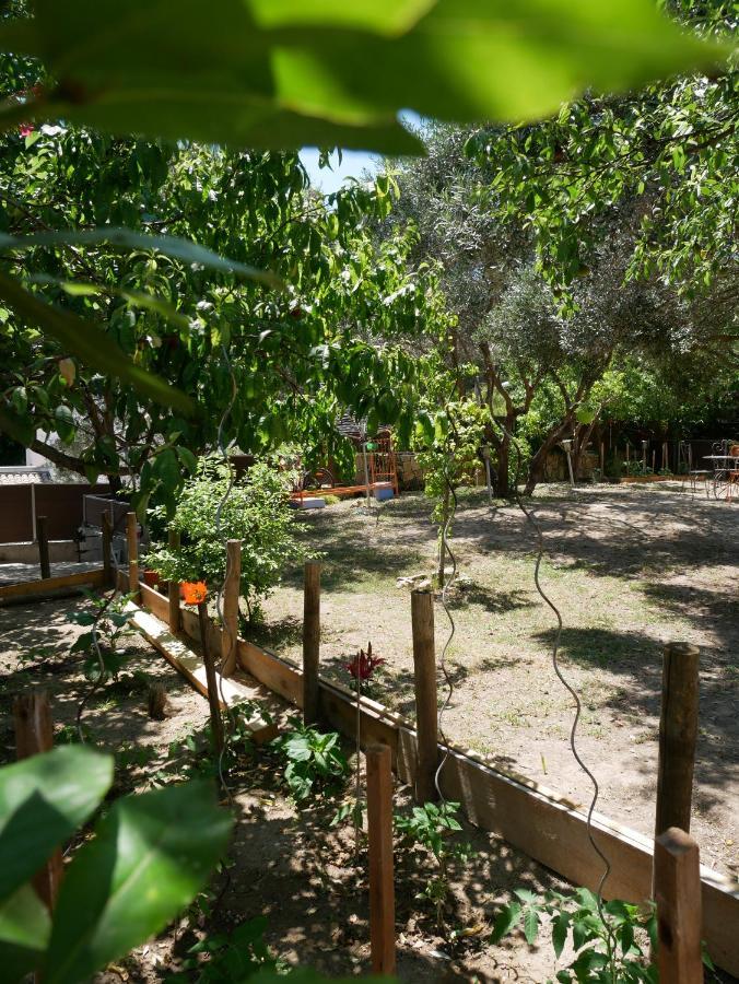 Nature Hostel La Ciotat Exterior photo